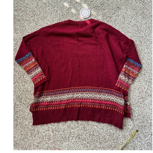 NWT, UMGEE womens sweater, size small - Picture 2 of 8